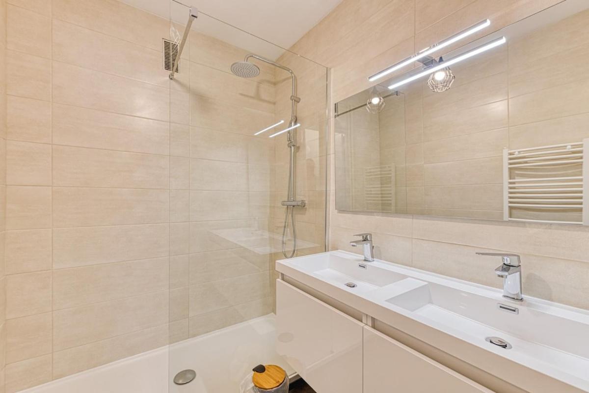 Magnificent Apartment, 4 Bedrooms, Fiber Wifi Grenoble Eksteriør billede